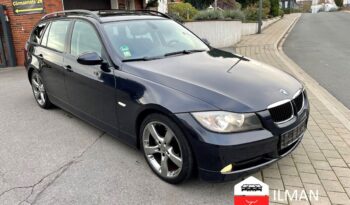BMW 320i Touring voll
