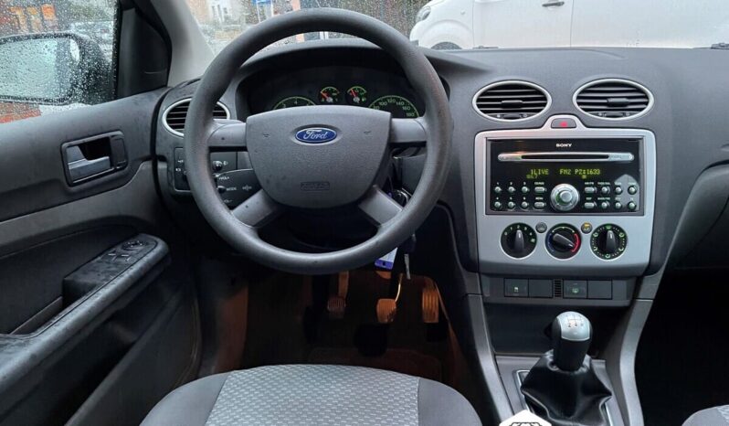Ford Focus Trend 1,6 voll