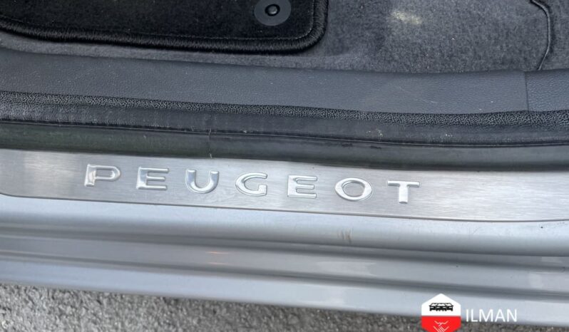 Peugeot 5008 Allure EURO5 voll