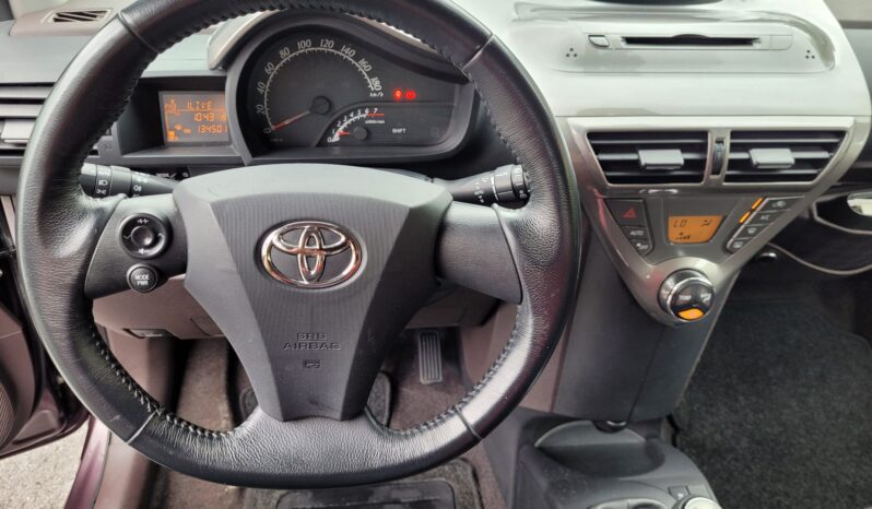 Toyota iQ + zu verkaufen full