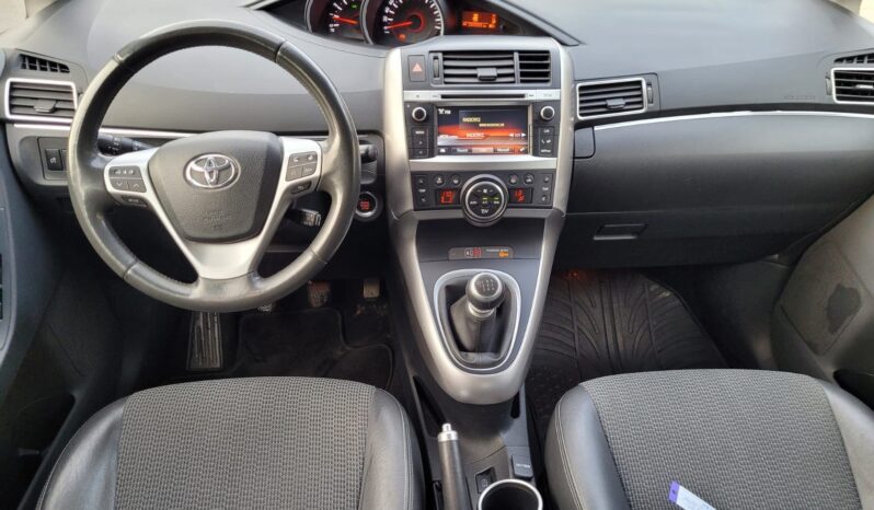 Toyota Verso 1.6l D-4D Start/Stop Executive 7-Sitzer zu verkaufen full